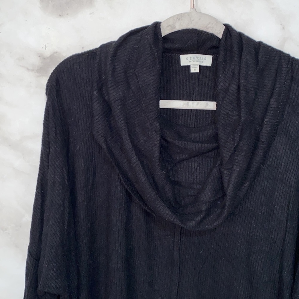 Status by Chenault Black Slit Side Rib Turtleneck Top - Picture 3 of 9